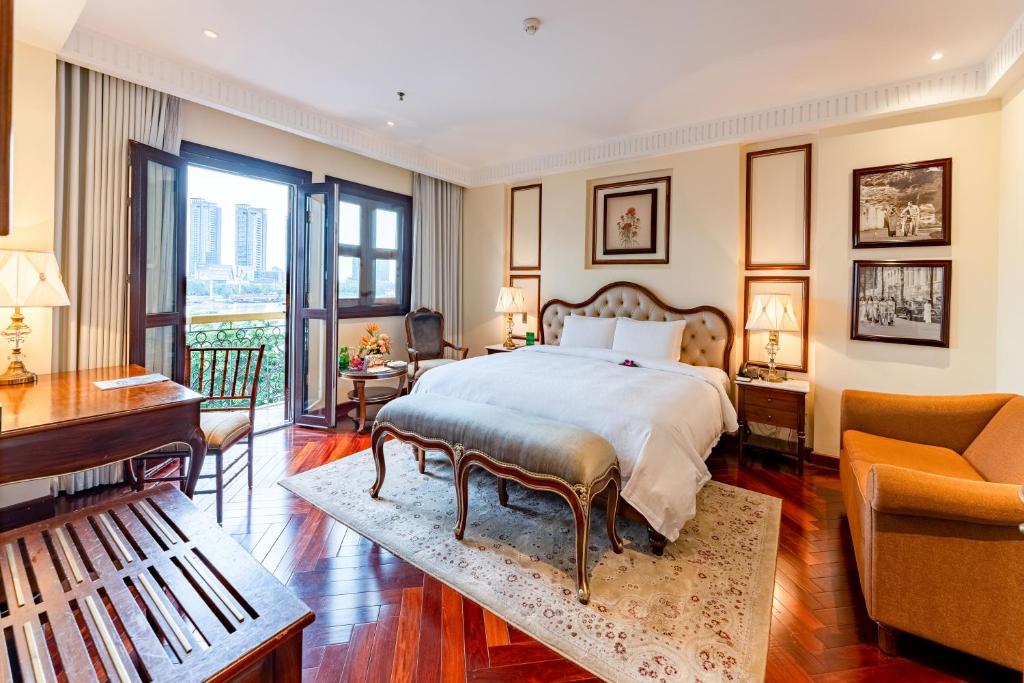 room-688781516.jpg