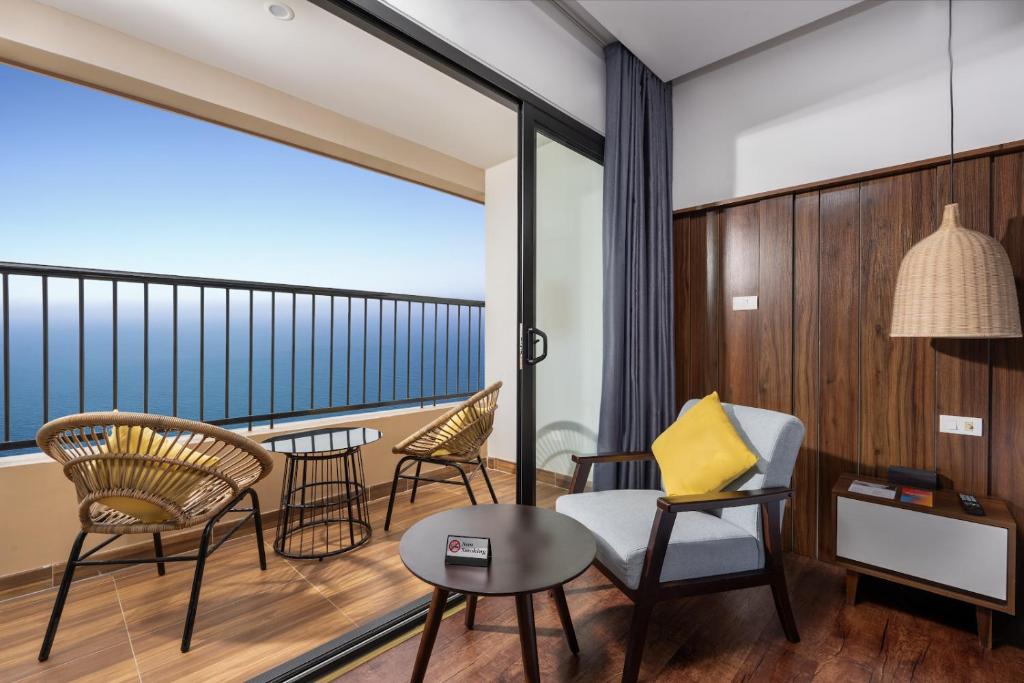 room-view-3.jpg