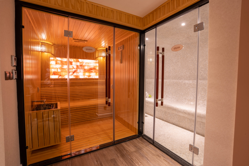 M-POOL-MALIBU-HOTEL-50.jpg